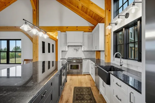 $2,495,000 | 225 Viscido Drive, Ferrisburgh, VT 05491