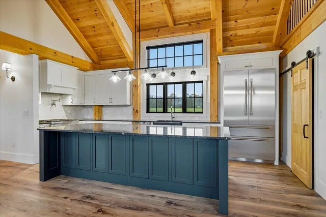 $2,495,000 | 225 Viscido Drive, Ferrisburgh, VT 05491