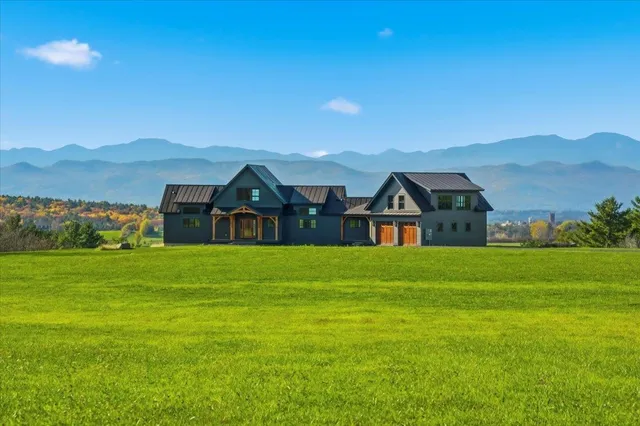 $2,495,000 | 225 Viscido Drive, Ferrisburgh, VT 05491