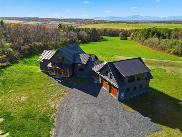 $2,495,000 | 225 Viscido Drive, Ferrisburgh, VT 05491