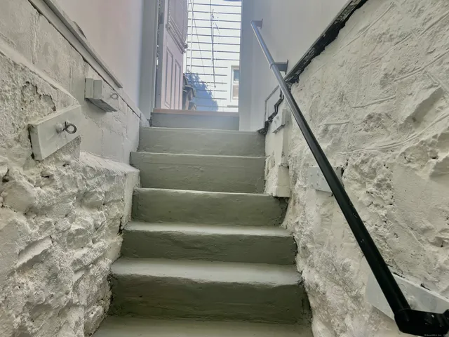 $3,595 | 80 Josephine Evaristo Avenue, Greenwich, CT 06830