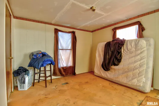 $50,000 | 101 Oak Street, Moweaqua, IL 62550