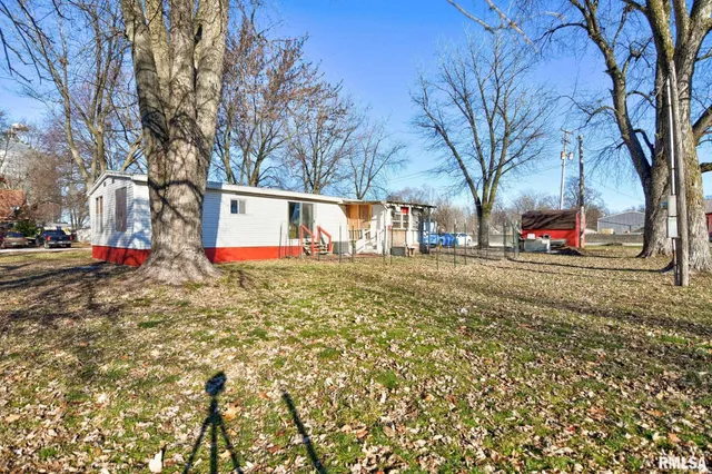 $50,000 | 101 Oak Street, Moweaqua, IL 62550