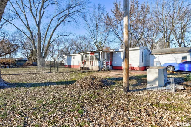 $50,000 | 101 Oak Street, Moweaqua, IL 62550