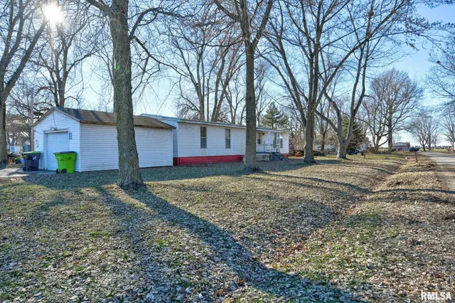 $50,000 | 101 Oak Street, Moweaqua, IL 62550