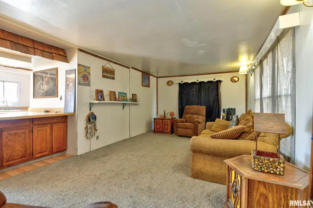 $50,000 | 101 Oak Street, Moweaqua, IL 62550