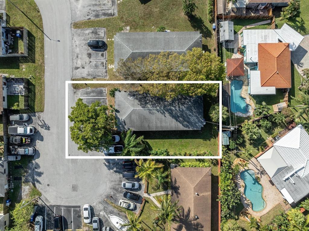 131 Southwest 14th Court Pompano Beach, FL 33060 - Photo 9 of 10 Photo 9