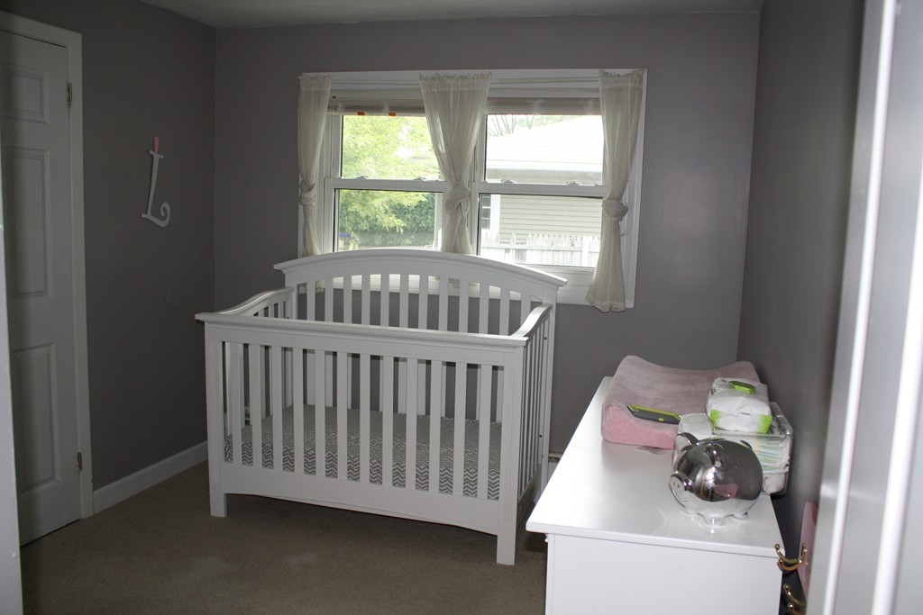 7 Bellamy Road Springfield, MA 01119 - Photo 12 of 13
