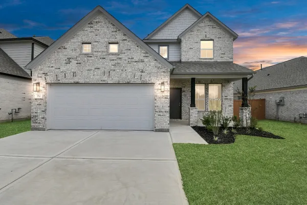 $325,990 | 352 Ice Shore Trail, Dayton, TX 77535