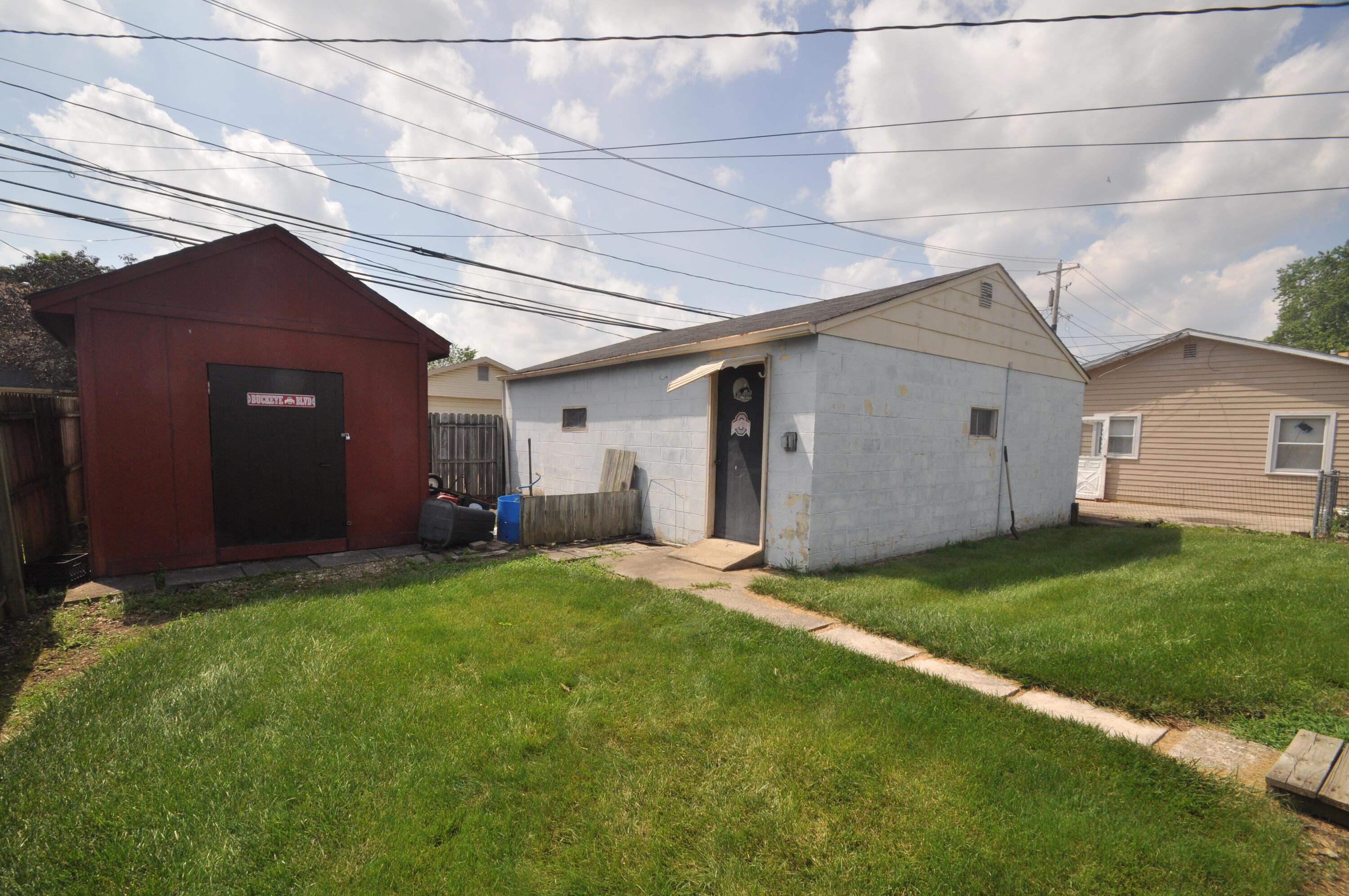 731 Elaine Road Columbus, OH 43213 - Photo 18 of 18 Shed and Garage