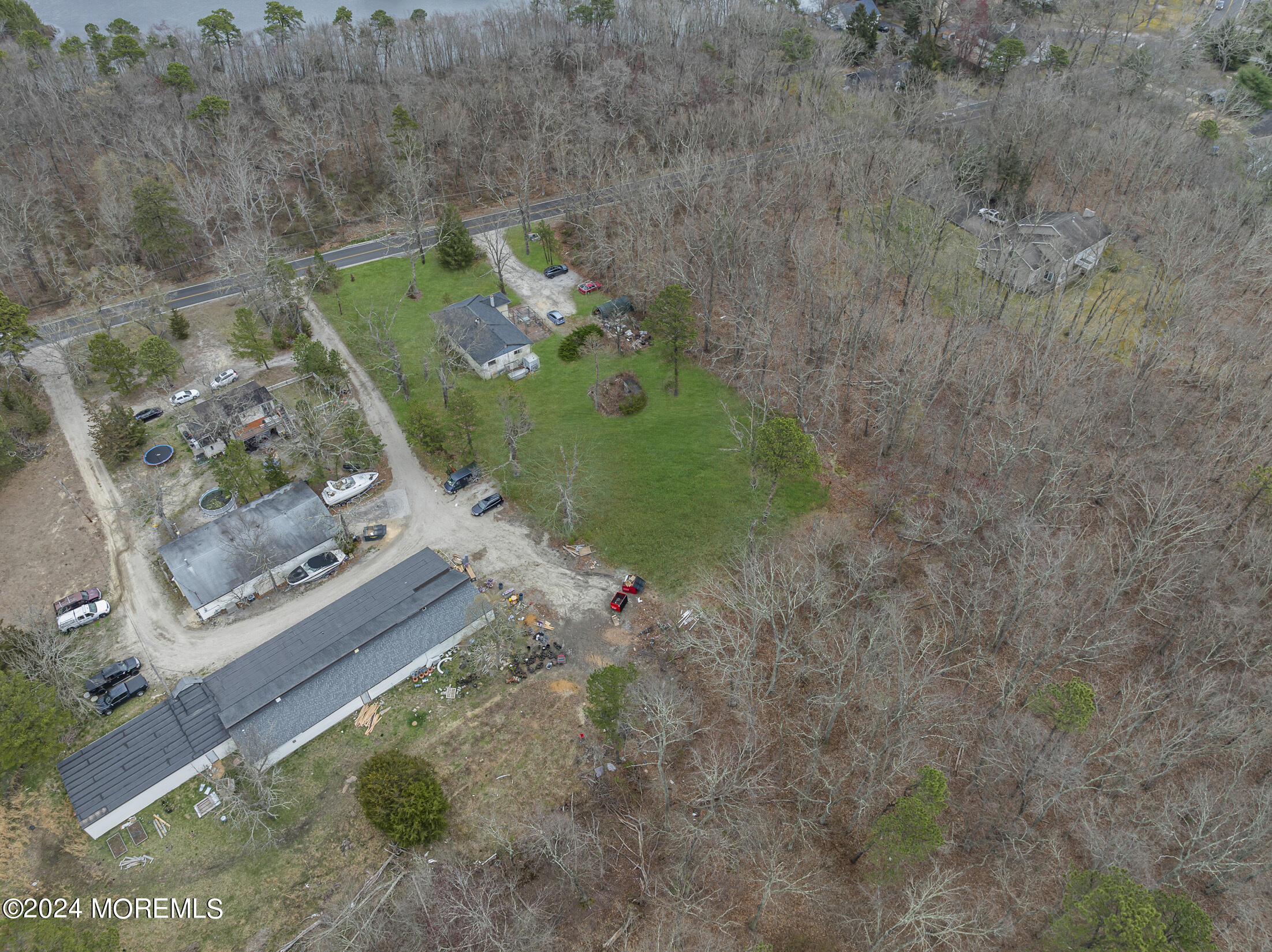 302 Lanes Mill Road Howell, NJ 07731 - Photo 12 of 45 5 (9)