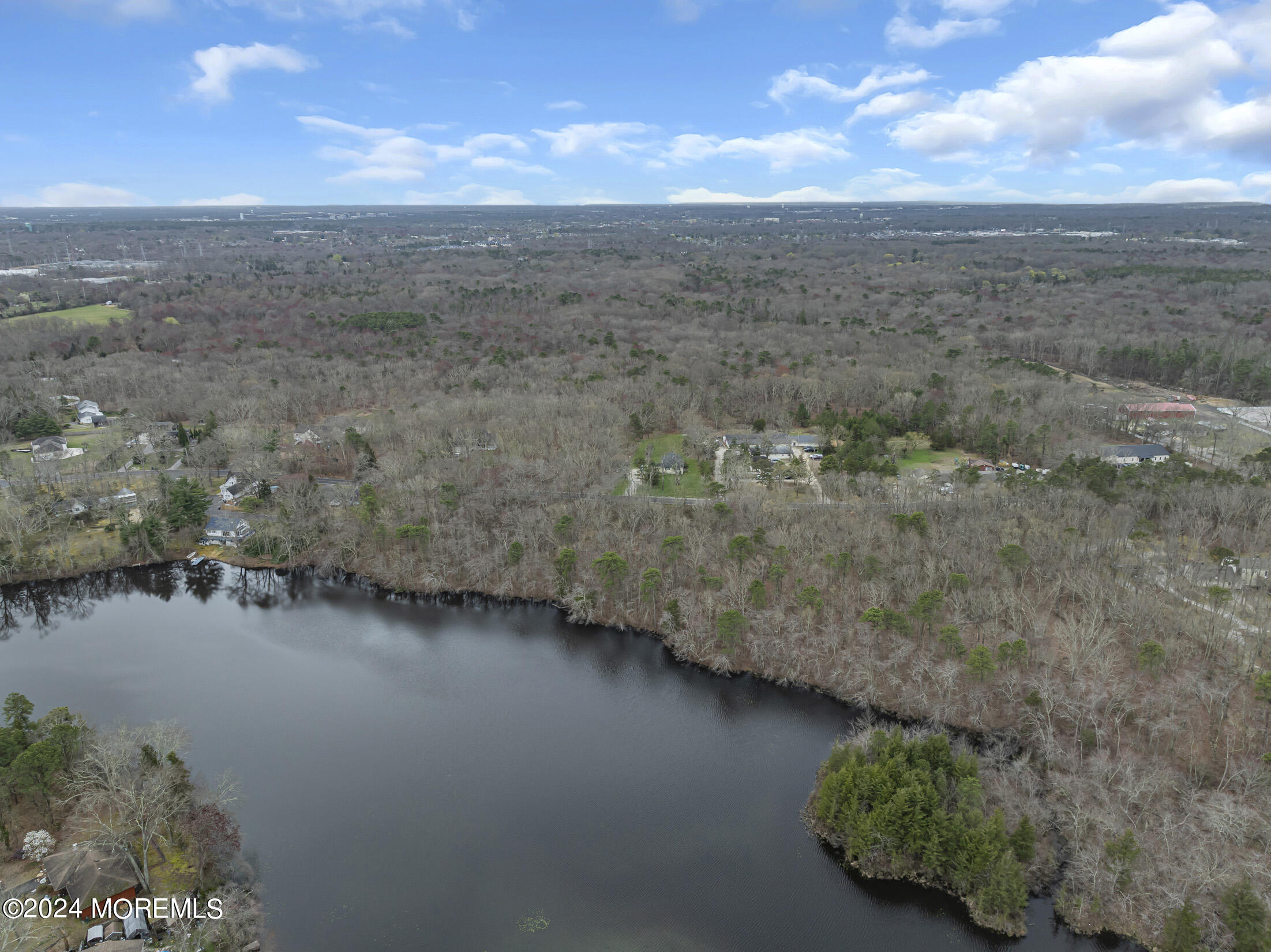 302 Lanes Mill Road Howell, NJ 07731 - Photo 10 of 45 5 (7)