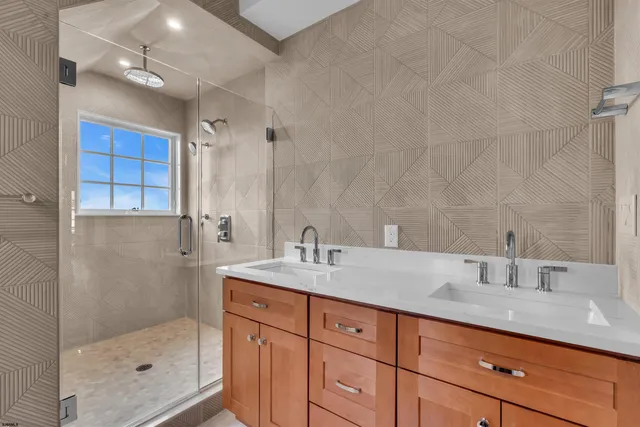 $2,850,000 | 810 St James Place, Ocean City, NJ 08226