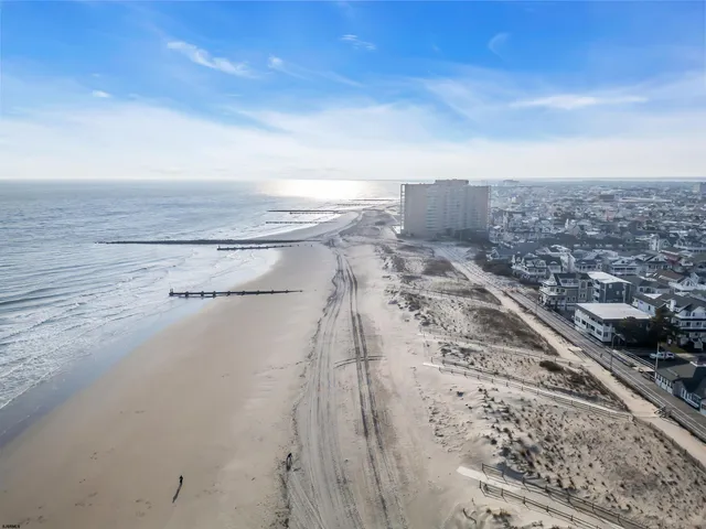 $2,850,000 | 810 St James Place, Ocean City, NJ 08226