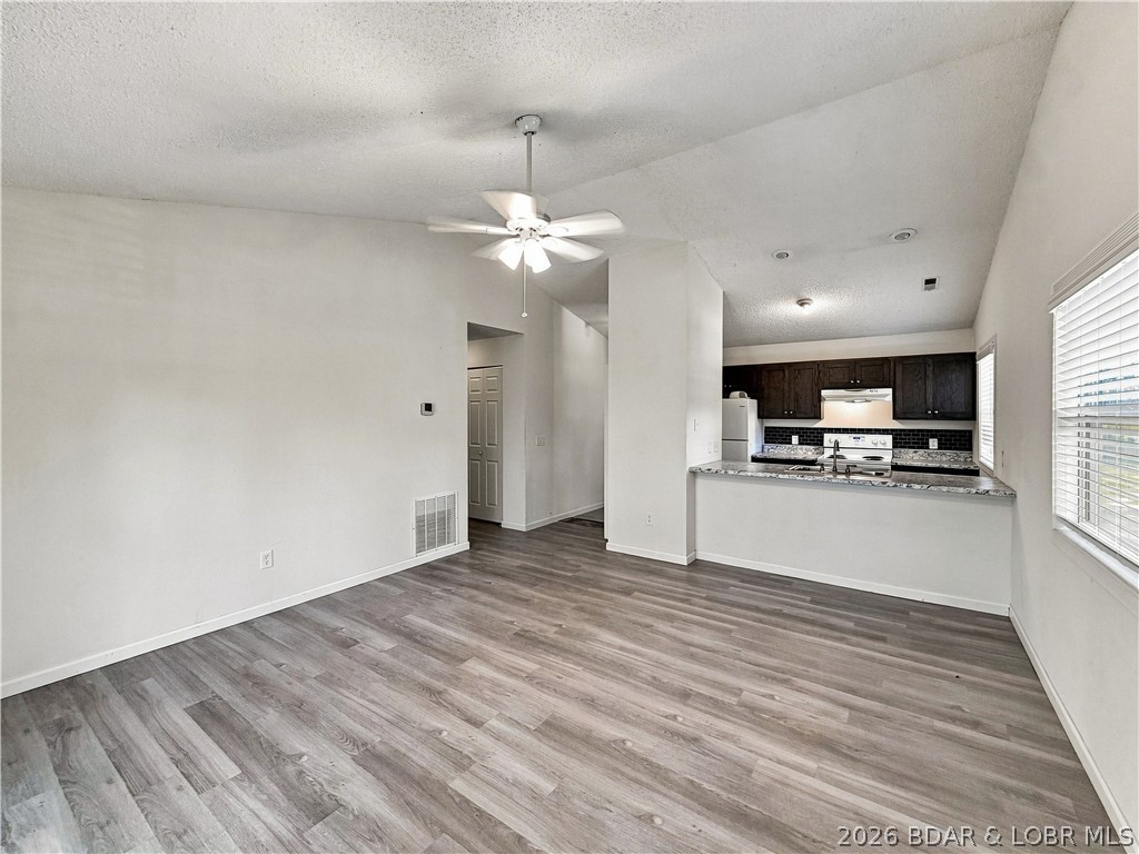 964 Murphy Road Osage Beach, MO 65065 - Photo 17 of 28 Gallery Image 17