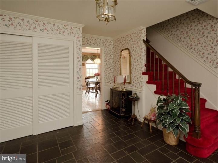 216 Church Road Devon, PA 19333 - Photo 6 of 24 Foyer