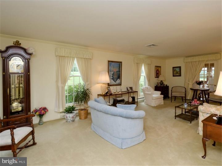 216 Church Road Devon, PA 19333 - Photo 7 of 24 Living Room