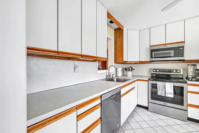 $539,900 | 298 Aspetuck Trail, Unit 298, Shelton, CT 06484