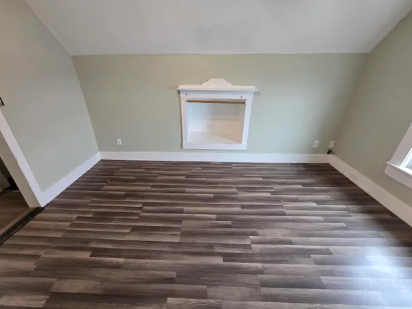 $1,550 | 6 Dixon Street, Unit 3, Laconia, NH 03246