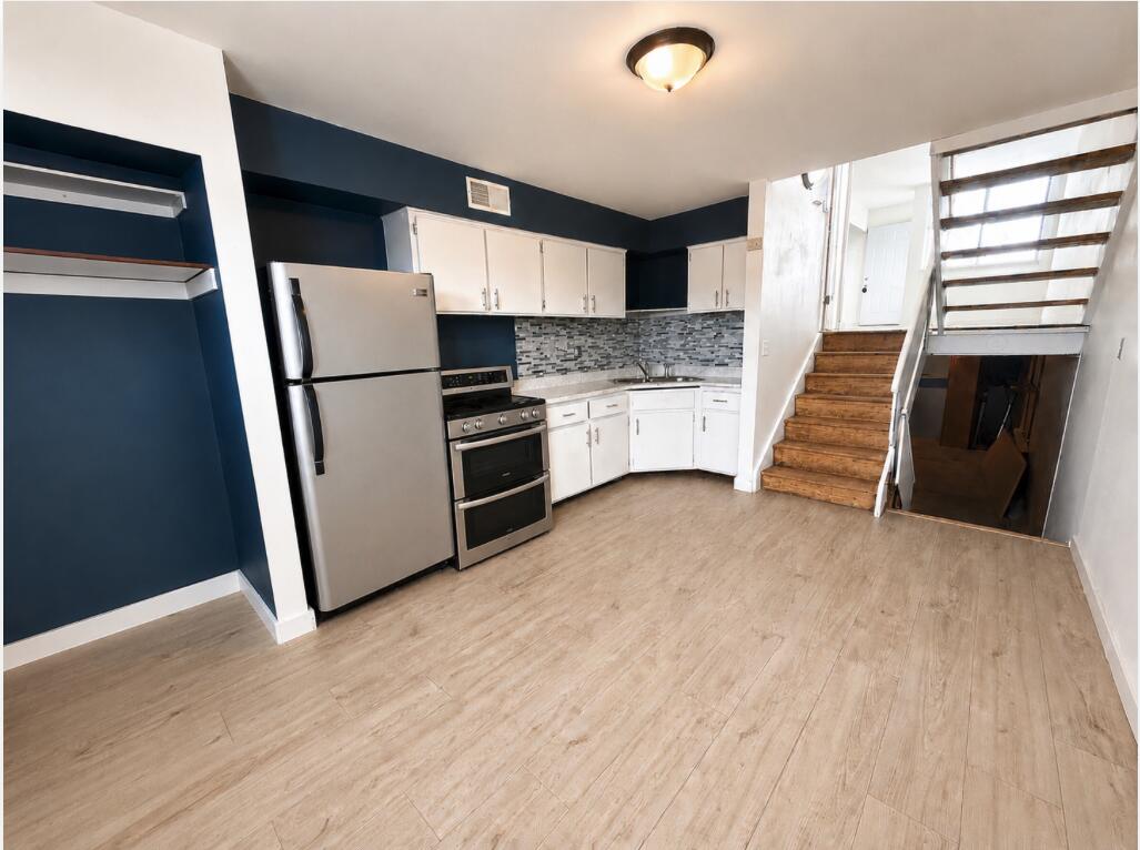 8877 North Swan Road, Unit J Milwaukee, WI 53224 - Photo 1 of 17 Kitchen2