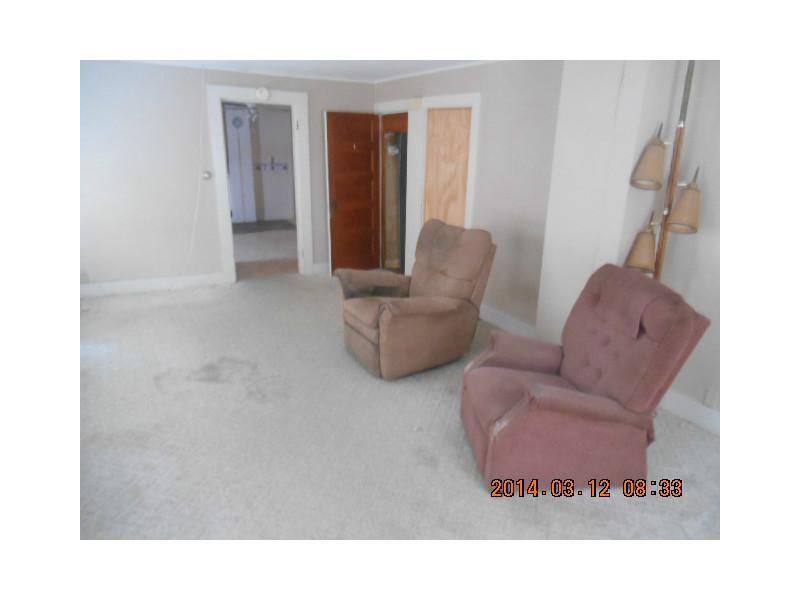 1125 County Road New Limerick, ME 04761 - Photo 10 of 14 Interior Space/Layout.