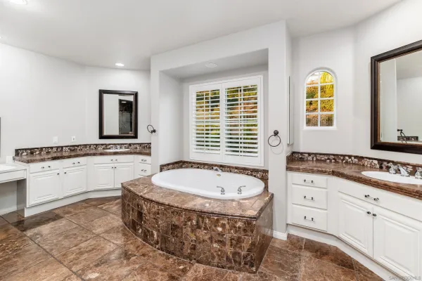 $1,999,000 | 1459 Lighthouse Road, San Marcos, CA 92078