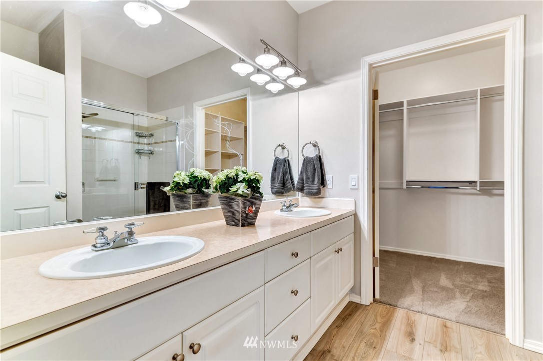 428 228th Street Southwest Bothell, WA 98021 - Photo 13 of 18 Gallery Image 13