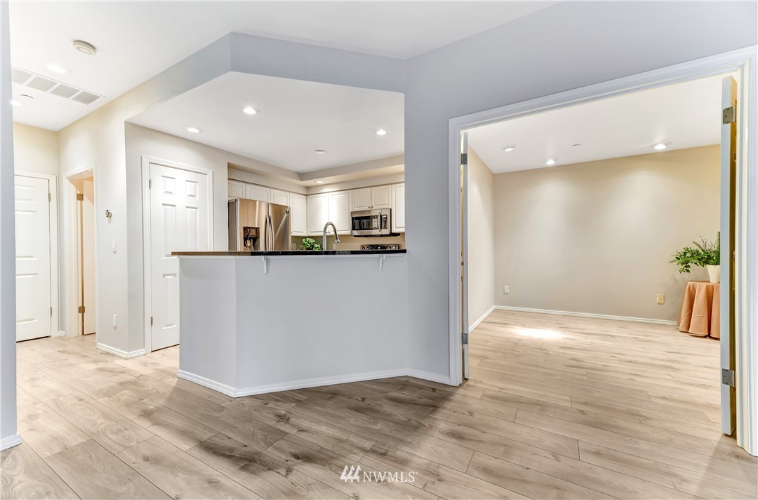428 228th Street Southwest Bothell, WA 98021 - Photo 10 of 18 Gallery Image 10
