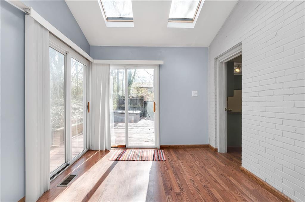 1413 Brinton Road Pittsburgh, PA 15221 - Photo 11 of 24 Gallery Image 11