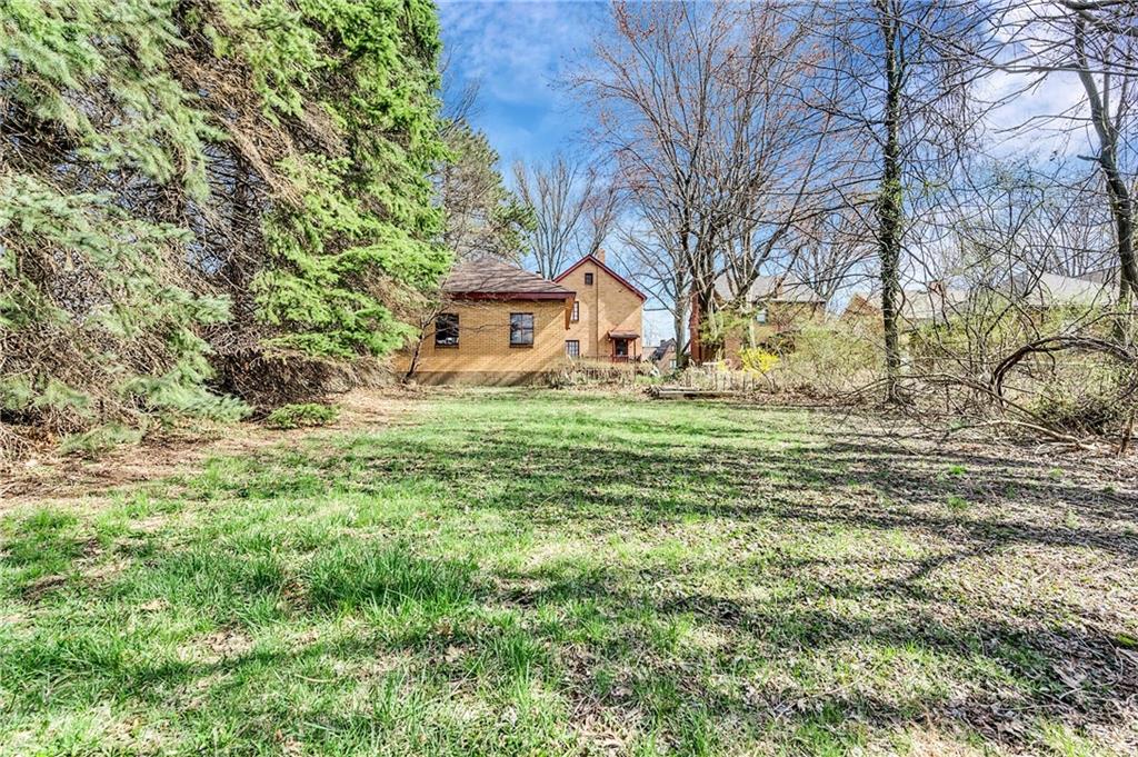 1413 Brinton Road Pittsburgh, PA 15221 - Photo 13 of 24 Gallery Image 13