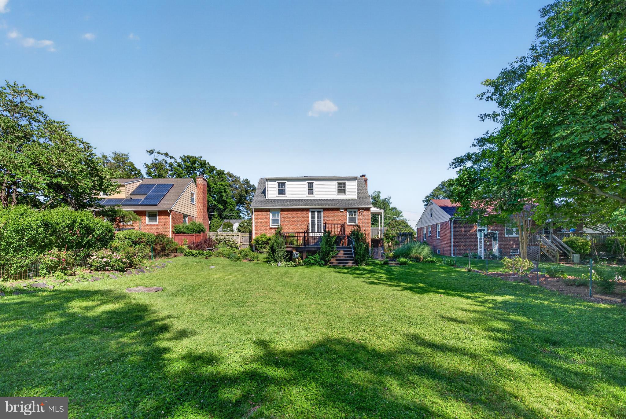 2108 Oak Lodge Road Baltimore, MD 21228 - Photo 37 of 41 Large backyard for play or entertaining