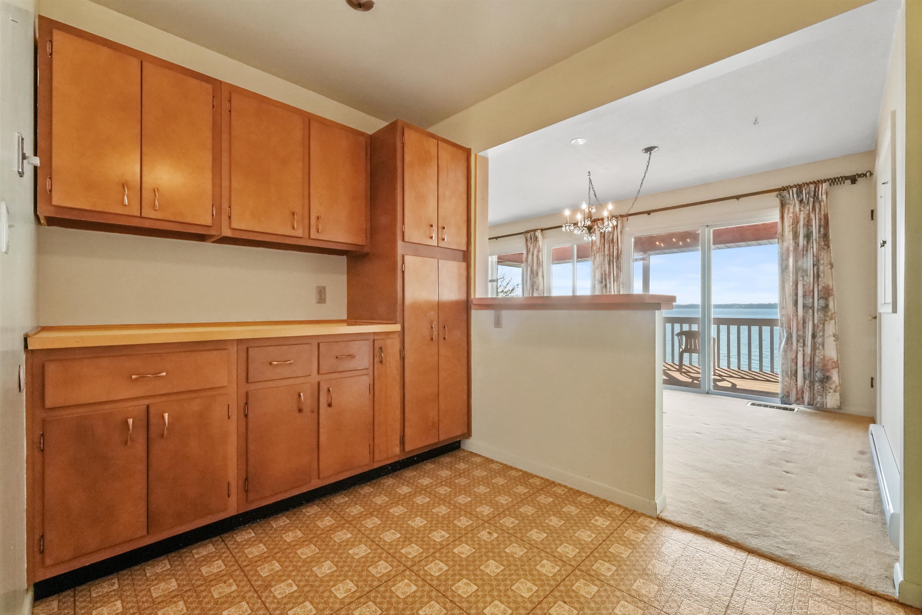 9412 Center Road Traverse City, MI 49686 - Photo 19 of 63 1900950-18.JPG