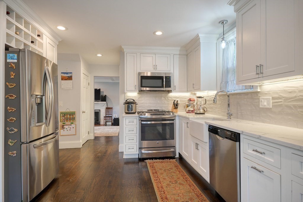 100 Columbia Road Arlington, MA 02474 - Photo 12 of 29