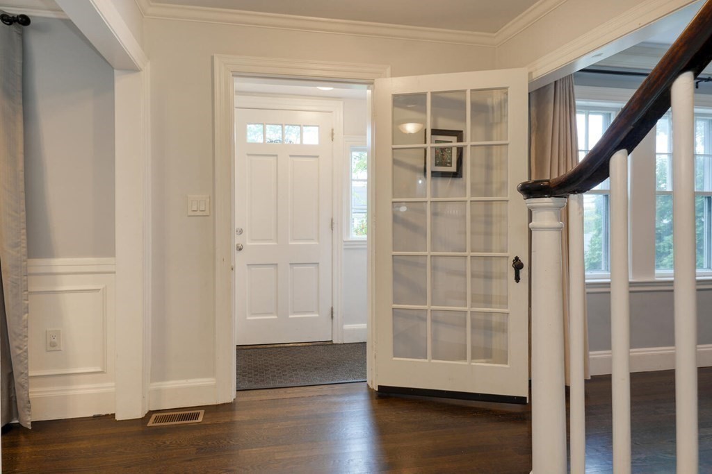 100 Columbia Road Arlington, MA 02474 - Photo 4 of 29