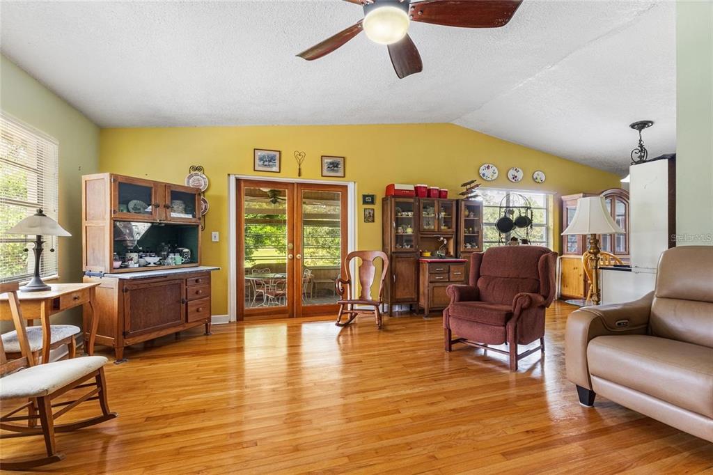 17877 C R 378 Winter Garden, FL 34787 - Photo 14 of 30