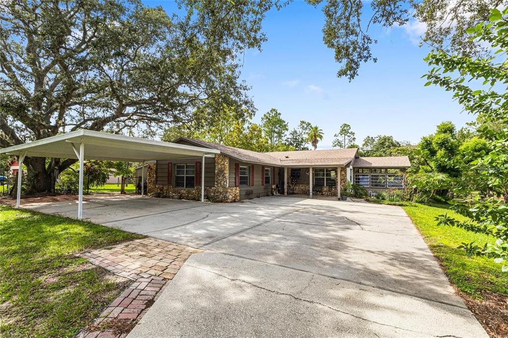 17877 C R 378 Winter Garden, FL 34787 - Photo 2 of 30