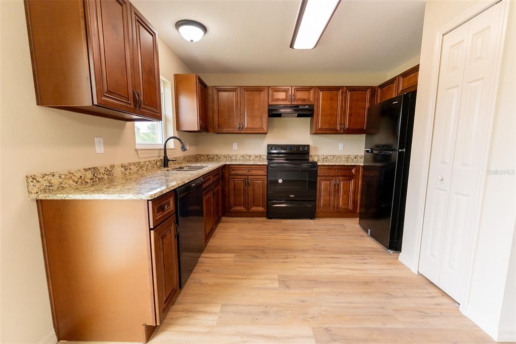 13020 Southwest 84th Terrace Road Ocala, FL 34473 - Photo 11 of 16 Gallery Image 11
