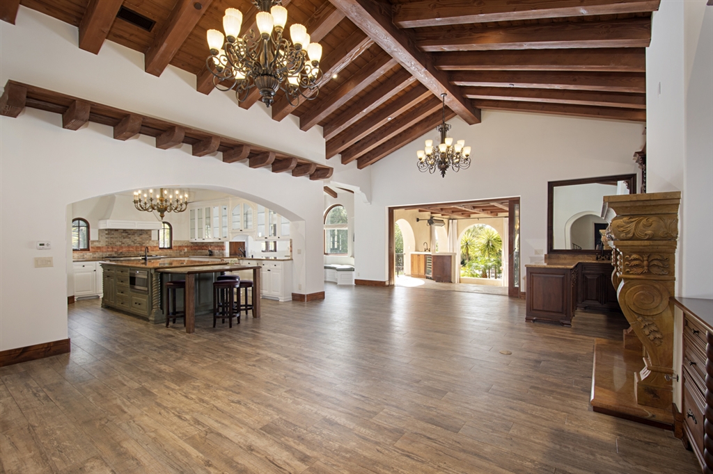 5856 Lago Lindo Rancho Santa Fe, CA 92067 - Photo 2 of 9 Gallery Image 2
