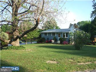 2 Tuscany Road Aston, PA 19014 - Photo 2 of 12