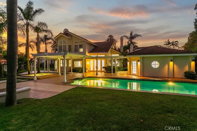 $5,999,000 | 19 Harbor Pointe Drive, Corona del Mar, CA 92625