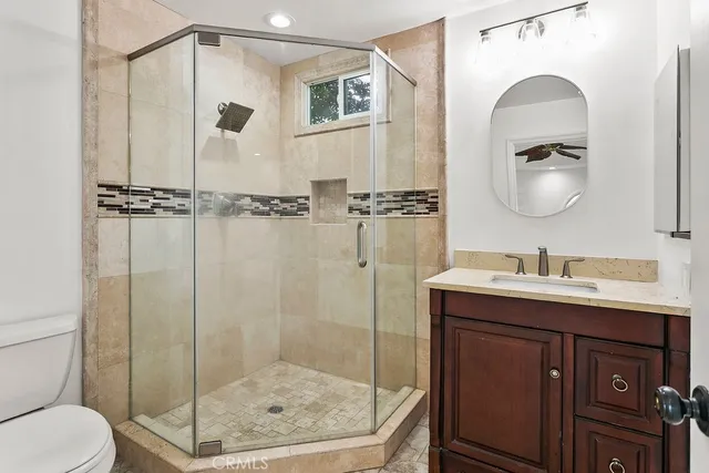 $5,999,000 | 19 Harbor Pointe Drive, Corona del Mar, CA 92625