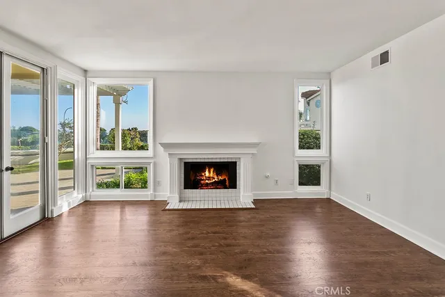 $5,999,000 | 19 Harbor Pointe Drive, Corona del Mar, CA 92625