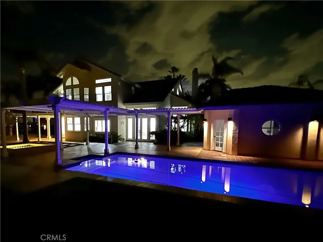 $5,999,000 | 19 Harbor Pointe Drive, Corona del Mar, CA 92625