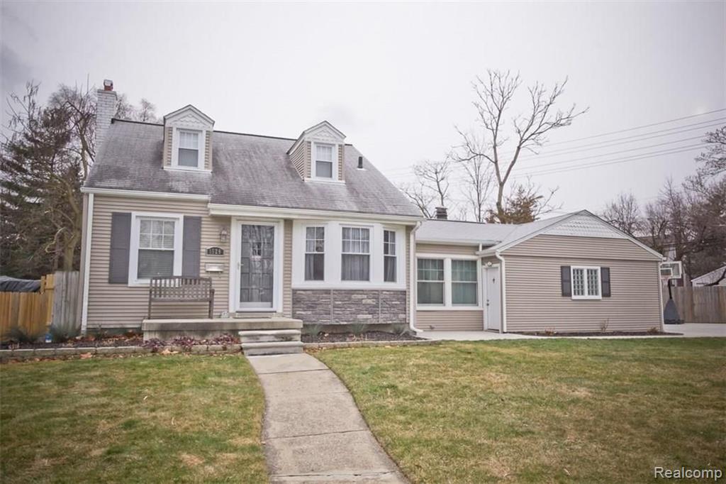 1529 Butternut Avenue Royal Oak, MI 48073 - Photo 1 of 43