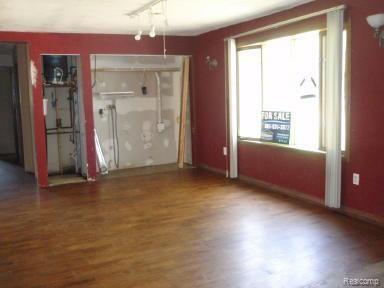27750 Taft Road Novi, MI 48377 - Photo 4 of 8 707139259 Dining R