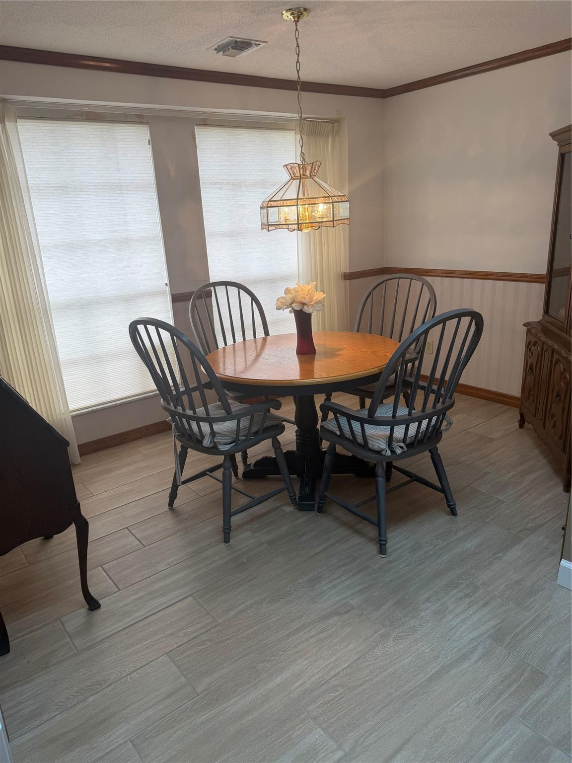 728 North Fischer Circle Sebastian, FL 32958 - Photo 8 of 23 a view of a dining room with furniture wooden floor and chandelier