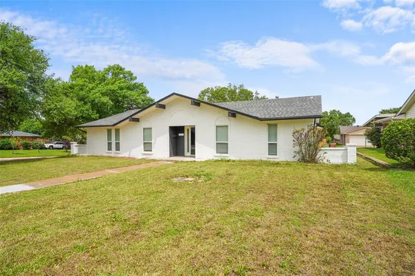 $305,000 | 2325 Monticello Drive, Mesquite, TX 75149