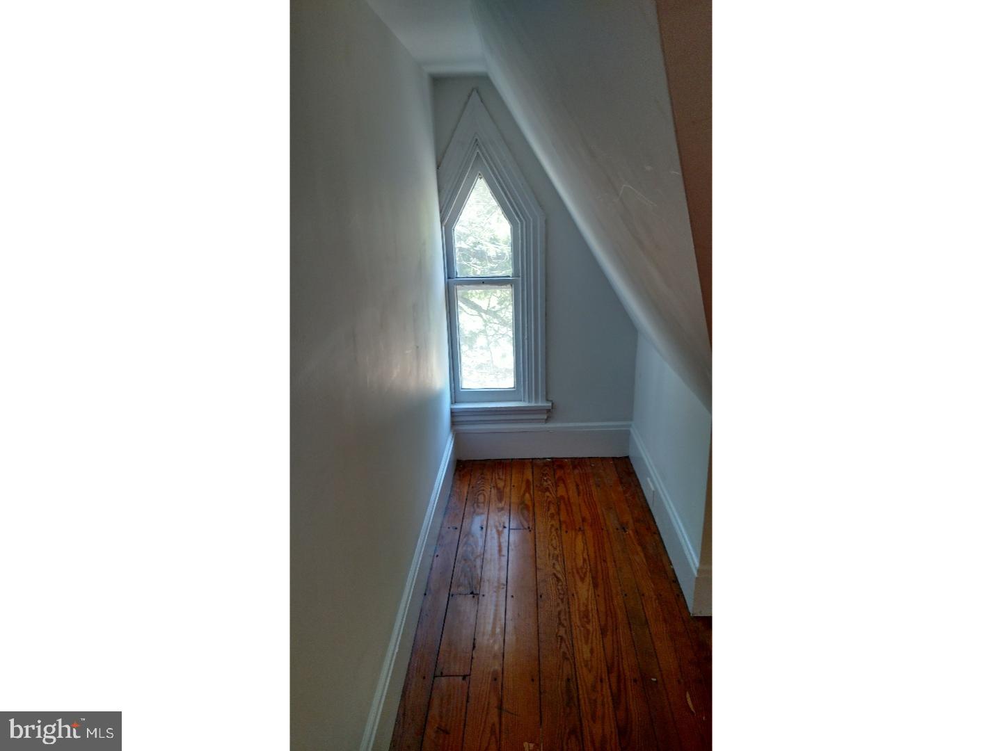 18 Convent Road Aston, PA 19014 - Photo 17 of 25 Bedroom 3