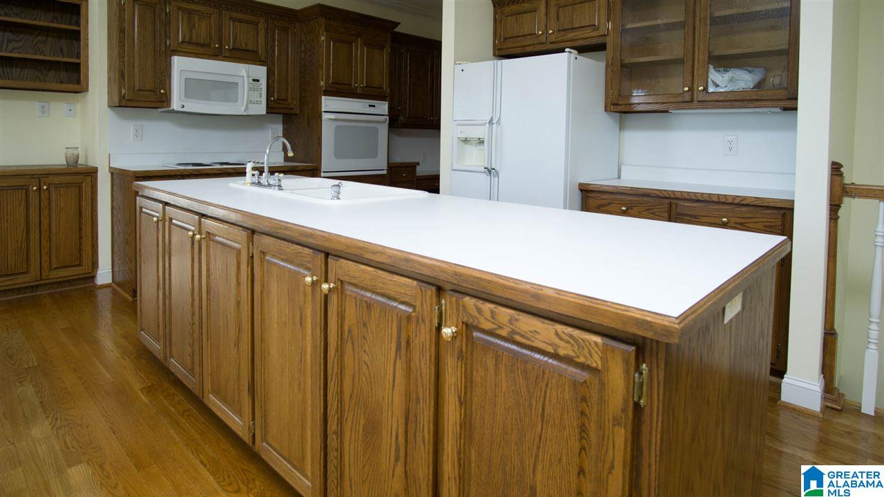 4503 South Shades Crest Road Helena, AL 35022 - Photo 12 of 34