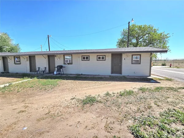 $895 | 10110 East 120th Avenue, Unit 4, Henderson, CO 80640